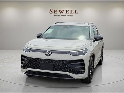 Used 2026 Volkswagen Tiguan SE R-Line