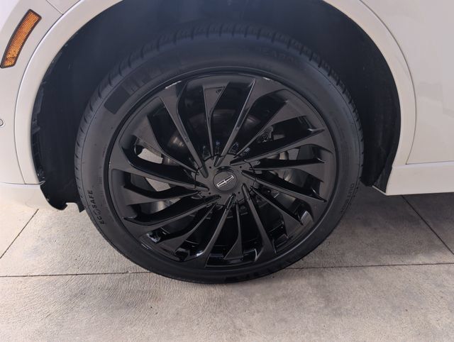 Used 2022 Lincoln Aviator Reserve w/ Equipment Group 201A AWD/4WD image 26
