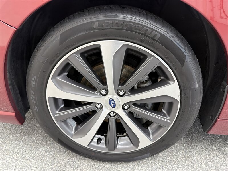 Used 2019 Subaru Legacy 2.5i Limited AWD/4WD image 16