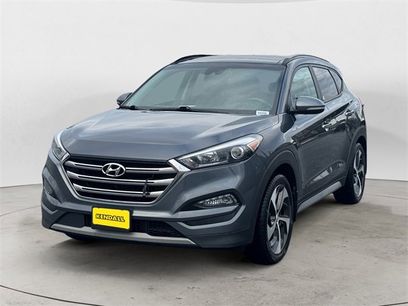 Used 2018 Hyundai Tucson Limited w/ Ultimate Package 02