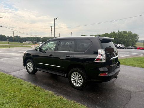 Used 2017 Lexus GX 460 Premium w/ Premium Package AWD/4WD image 29