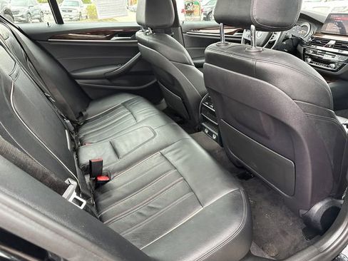 Used 2018 BMW 530i xDrive image 12