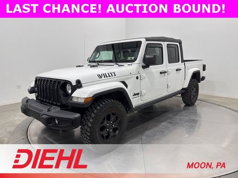 Certified 2021 Jeep Gladiator Willys image 3