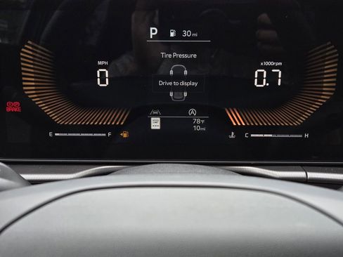 New 2026 Kia Sportage EX FWD image 11