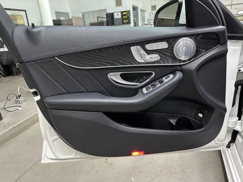 Used 2015 Mercedes-Benz C 400 4MATIC image 10