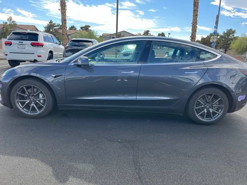 Used 2018 Tesla Model 3 Long Range RWD image 4