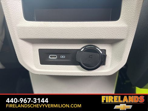 Used 2023 Volkswagen Tiguan SE R-Line image 38