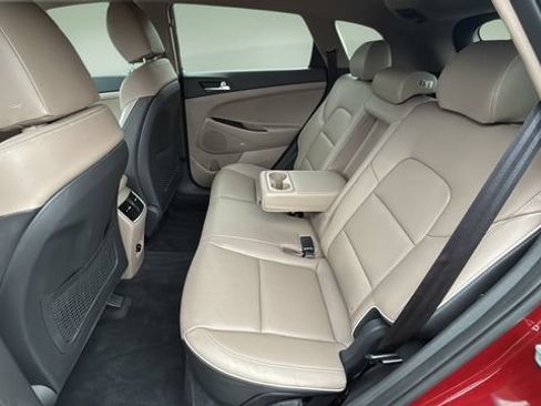 Used 2020 Hyundai Tucson Limited FWD image 19