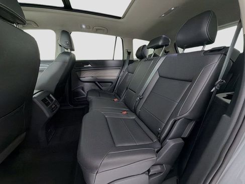 Used 2023 Volkswagen Atlas SEL R-Line image 25