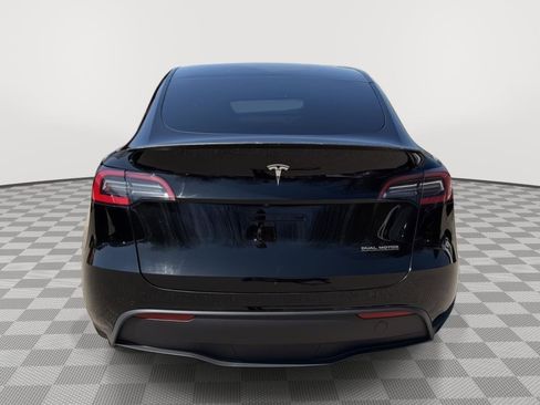 Used 2021 Tesla Model Y Performance image 6