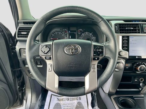 Used 2022 Toyota 4Runner SR5 RWD image 11