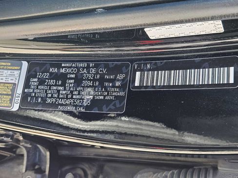 Used 2023 Kia Forte LXS image 29