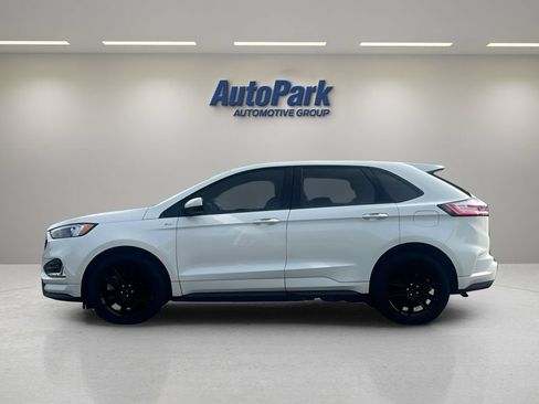 Used 2022 Ford Edge ST-Line w/ Class II Trailer Tow Package AWD/4WD image 4