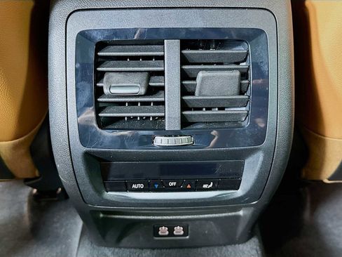 Used 2021 BMW X3 xDrive30e w/ M Sport Package image 25