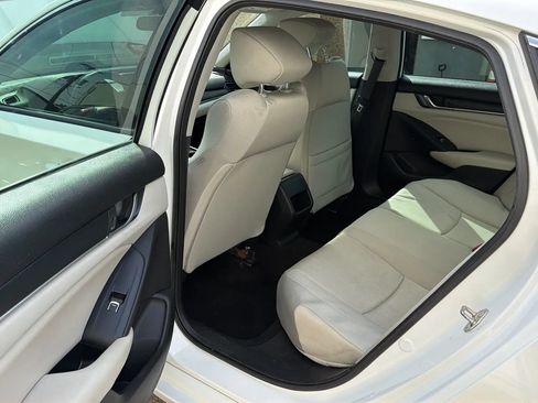 Used 2019 Honda Accord LX image 27