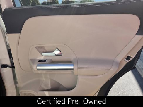 Used 2023 Mercedes-Benz GLA 250 4MATIC image 35
