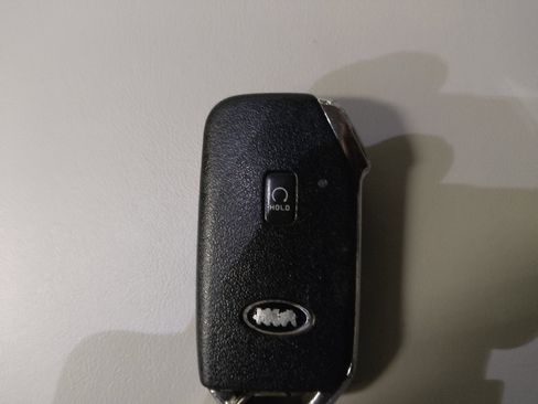 Used 2021 Kia Telluride S FWD image 32