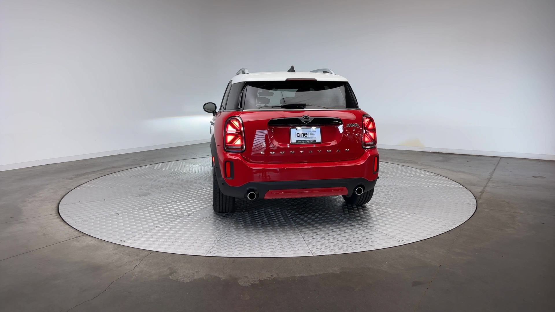 Certified 2024 MINI Cooper Countryman S w/ Signature Upholstery Package AWD/4WD image 7
