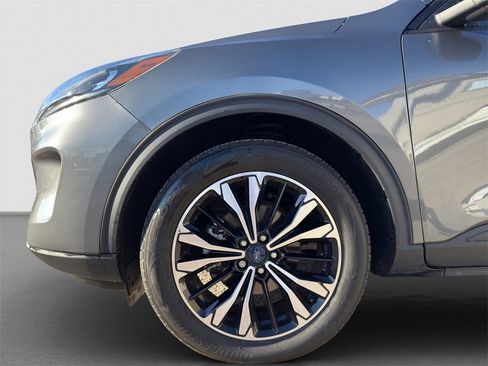 Used 2022 Ford Escape SEL w/ Equipment Group 302A image 4