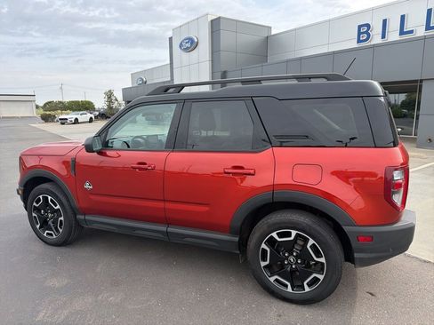 Used 2024 Ford Bronco Sport Outer Banks w/ Tech Package AWD/4WD image 3