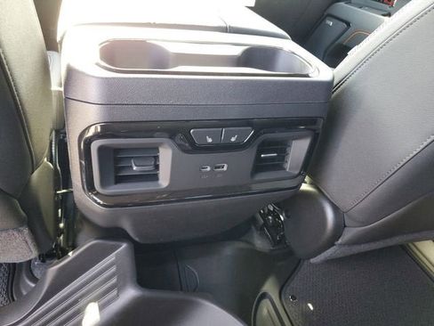 New 2026 GMC Sierra 1500 AT4 w/ AT4 Premium Package AWD/4WD image 17