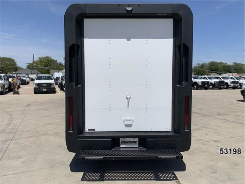 Used 2024 Chevrolet Brightdrop 600 w/ Commercial Equipment Package AWD/4WD image 7