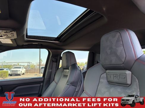 Used 2025 Toyota Tacoma TRD Pro AWD/4WD image 21