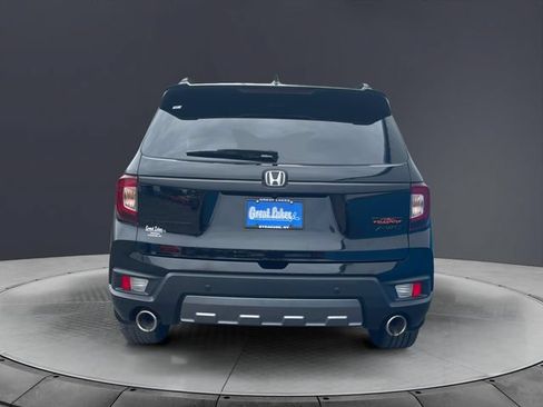 Certified 2023 Honda Passport TrailSport image 4