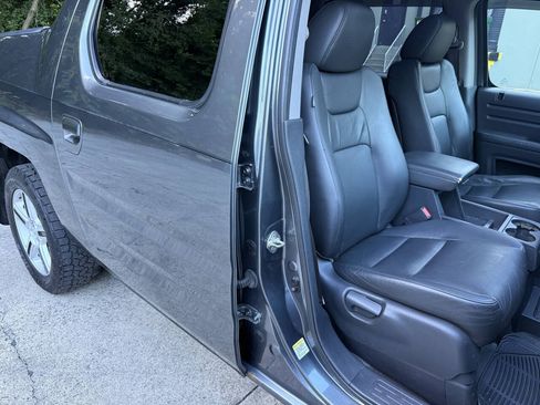 Used 2013 Honda Ridgeline RTL image 21