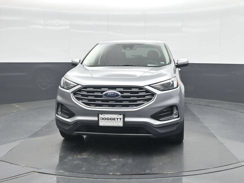 Certified 2024 Ford Edge Titanium AWD/4WD image 5