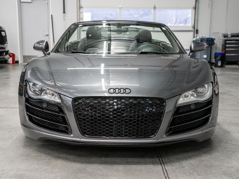 Used 2012 Audi R8 V10 AWD/4WD image 4