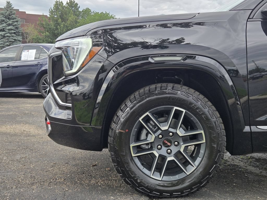 New 2027 GMC Terrain AT4 w/ Convenience Package III AWD/4WD image 6