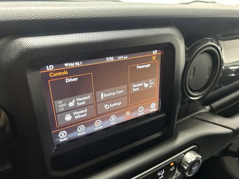 Used 2023 Jeep Wrangler Unlimited Sport AWD/4WD image 36