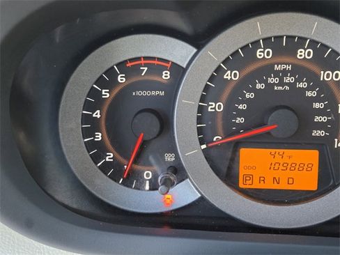 Used 2012 Toyota RAV4 4WD image 20