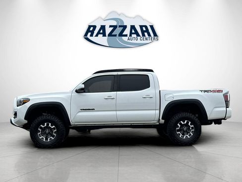 Used 2020 Toyota Tacoma TRD Off-Road image 6