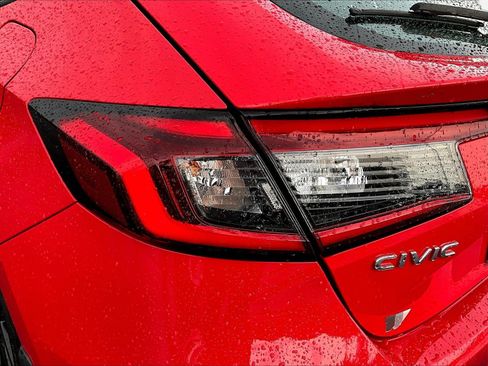 Used 2024 Honda Civic Sport image 22