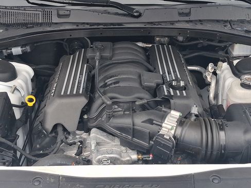 Used 2023 Dodge Charger Scat Pack RWD image 9