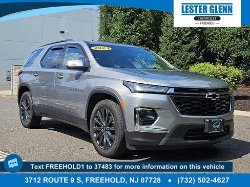 Certified 2023 Chevrolet Traverse RS w/ LPO, Floor Liner Package AWD/4WD image 1