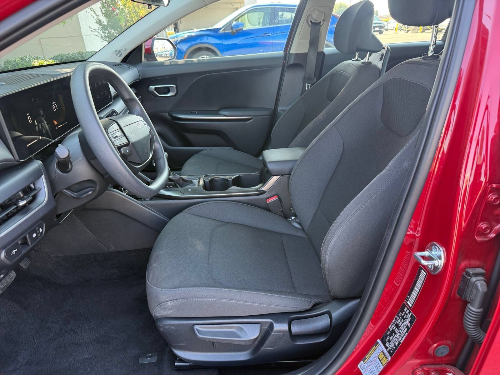 Used 2026 Kia K4 FWD image 25