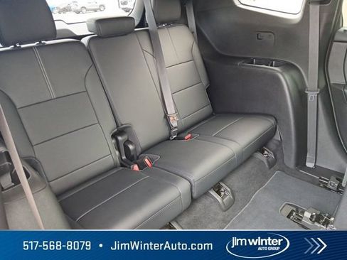 Used 2026 GMC Acadia Elevation w/ Elevation Premium Package AWD/4WD image 14