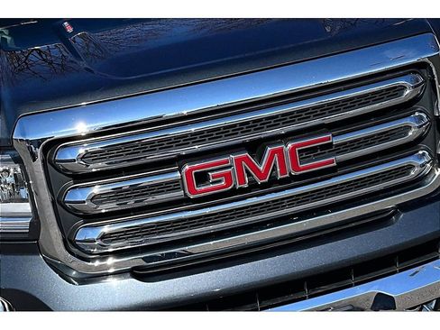 Used 2016 GMC Canyon SLT image 31