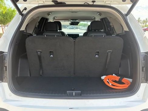 Used 2025 Kia Sorento EX image 17