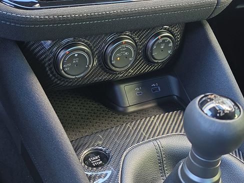 Used 2025 Nissan Z Sport w/ Floor Mat Package RWD image 26