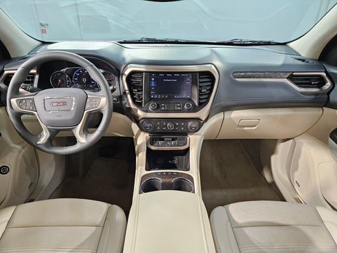 Used 2023 GMC Acadia Denali AWD/4WD image 10