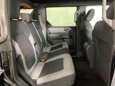 Used 2023 Ford Bronco Big Bend image 26