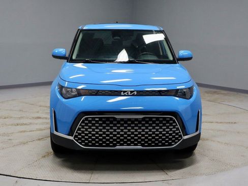 Used 2025 Kia Soul EX image 7