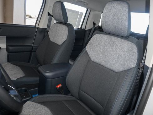 New 2026 Ford Maverick XLT image 24