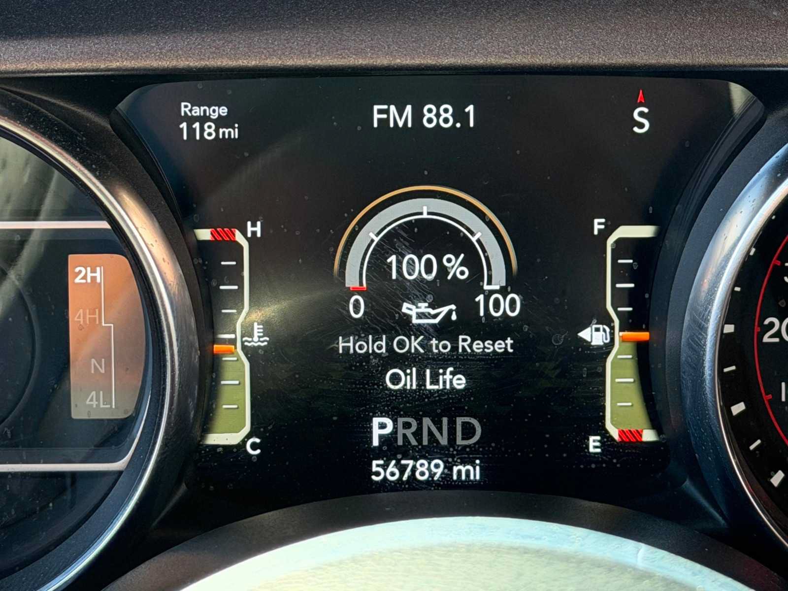 Used 2022 Jeep Gladiator Mojave w/ LED Lighting Group AWD/4WD image 17