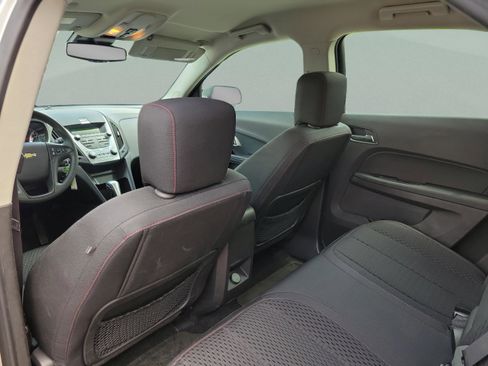 Used 2015 Chevrolet Equinox LS FWD image 12