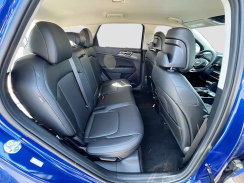 New 2024 Kia Sportage EX image 26
